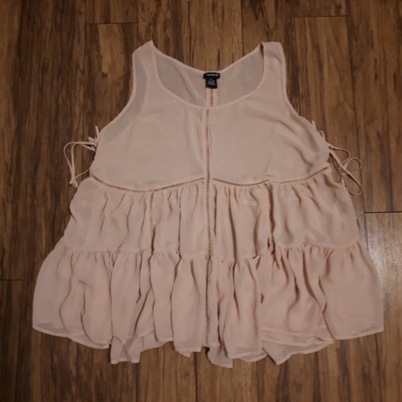 TORRID / 1X / Chiffon Blush Lace Up Side Tank Top - Picture 2 of 10